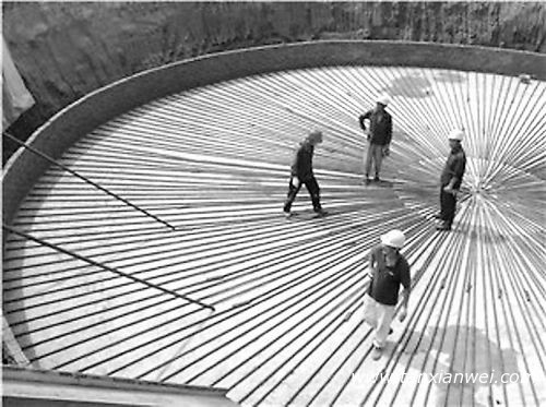 碳纖維等FRP在土木工程中的應(yīng)用，為我國(guó)碳纖維應(yīng)用的發(fā)展探索出一條新路徑，即依靠應(yīng)用端的發(fā)展，來帶動(dòng)整個(gè)材料的產(chǎn)業(yè)化。